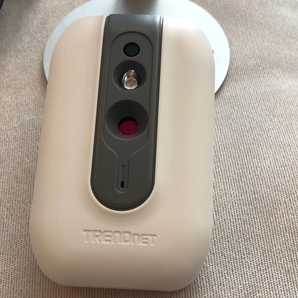 TRENDnet White Cloud Camera